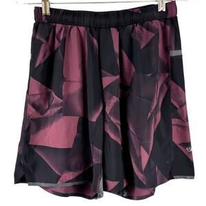 Lululemon T.H.E. Short Linerless 7 Inch Burgundy Colorblock Men's Size Small EUC